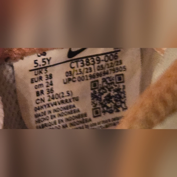 NIKE AIR FORCE 1 Low Sea Glass/Melon Tint Unisex Sneaker 5.5 youth Euro 38 VGUC - Picture 12 of 15